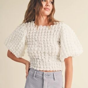Anthropologie Eri + Ali White Textured Bubble Puff Sleeve Top Blouse Size Small